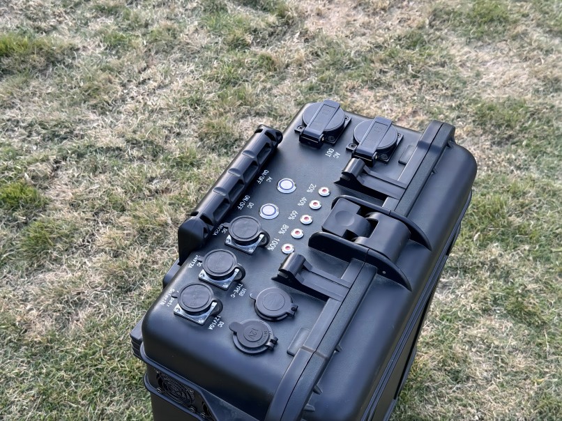 Outdoor camping mobile power portable energy storage power station 3000W generator