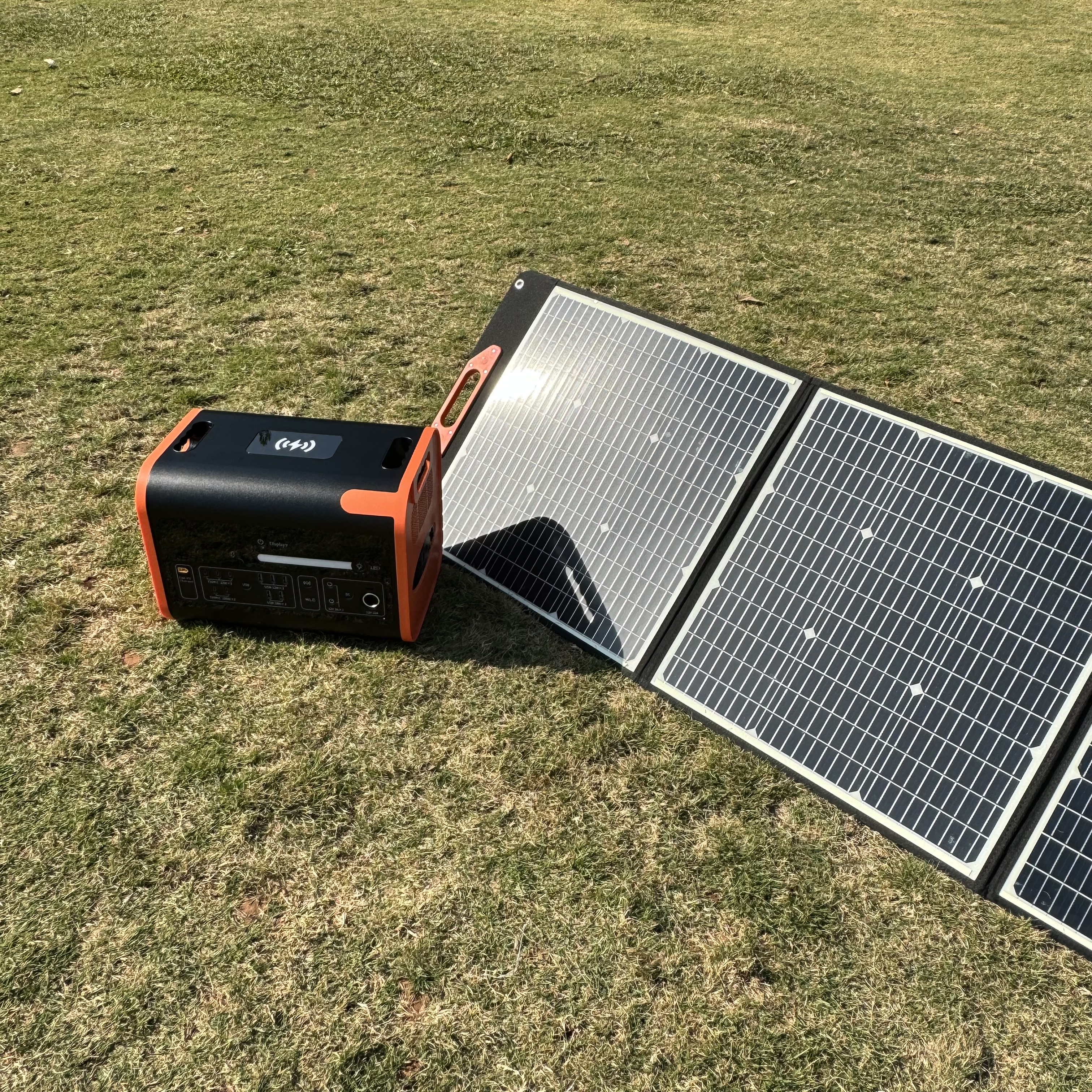 2200W Portable Rechargeable Power Station LiFePO4 Battery Camping Solar Generator